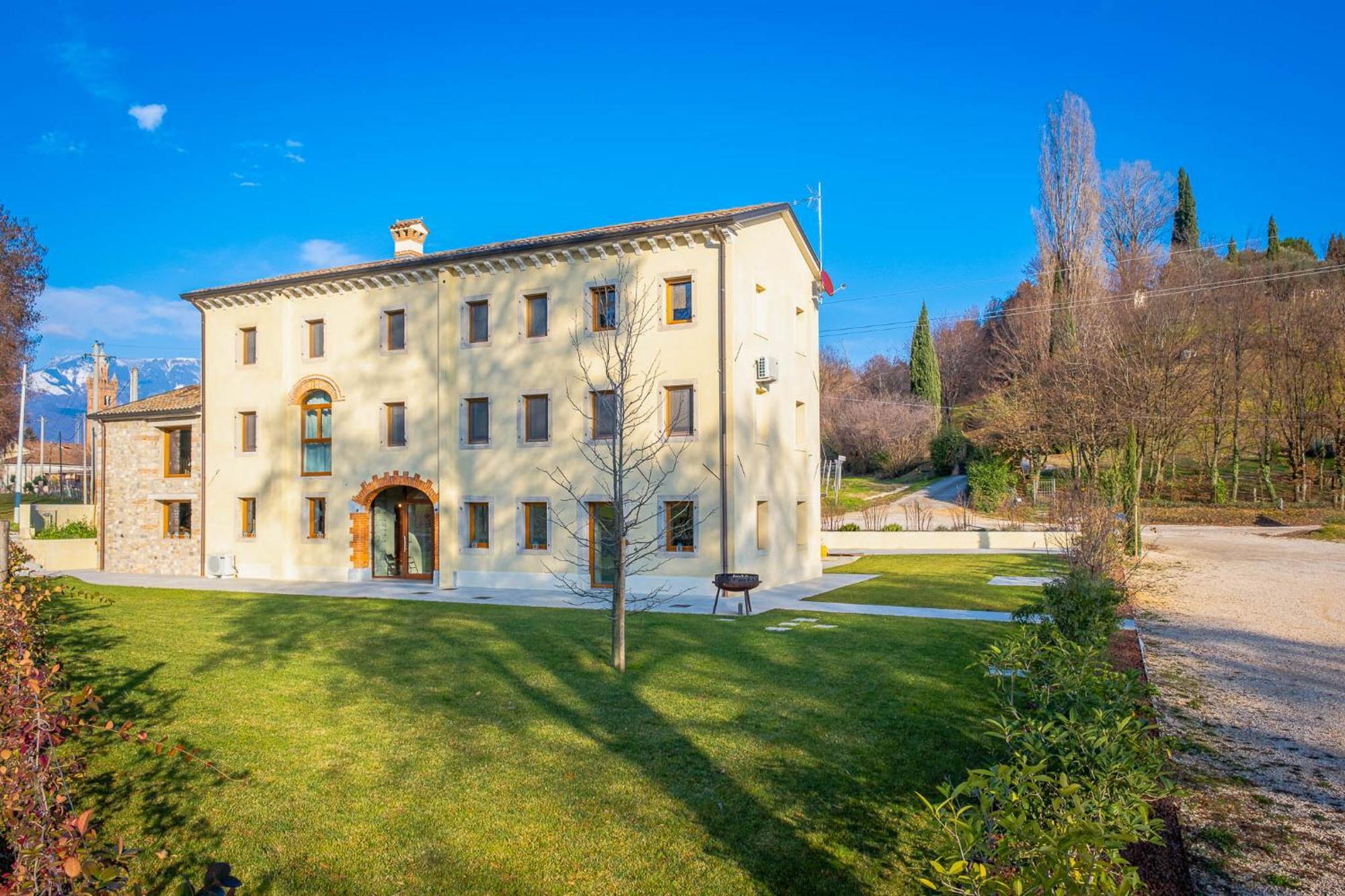 Agriturismo La Vigna Di Sarah Vittorio Veneto Eksteriør billede